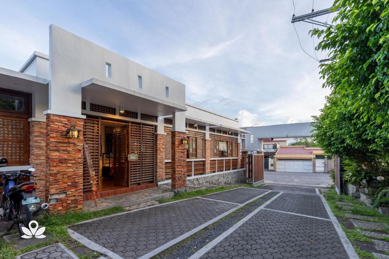 Zen Rooms Casa Lorenzo Legazpi Kültér fotó